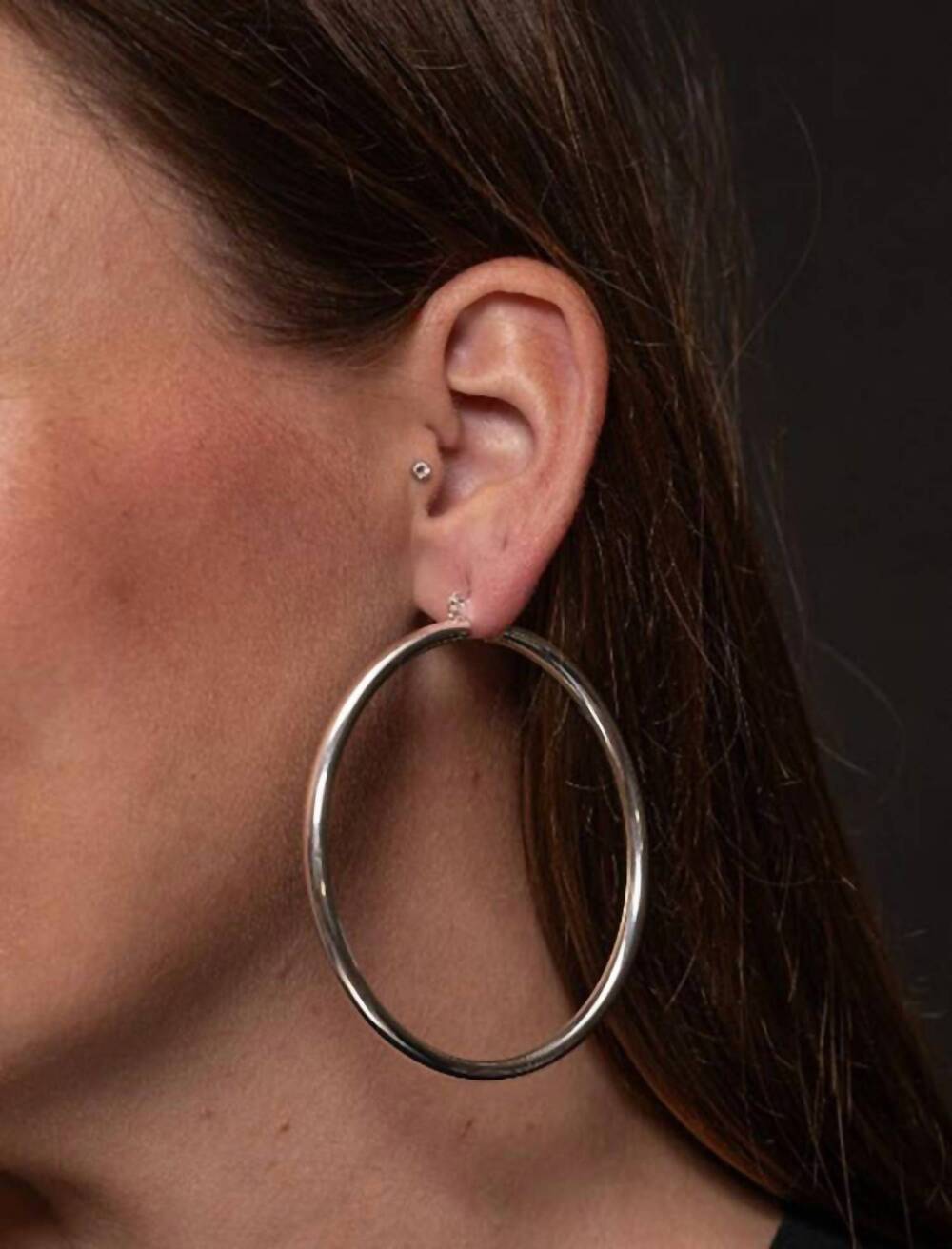 NEW WEST & CO. hoop earring in silver